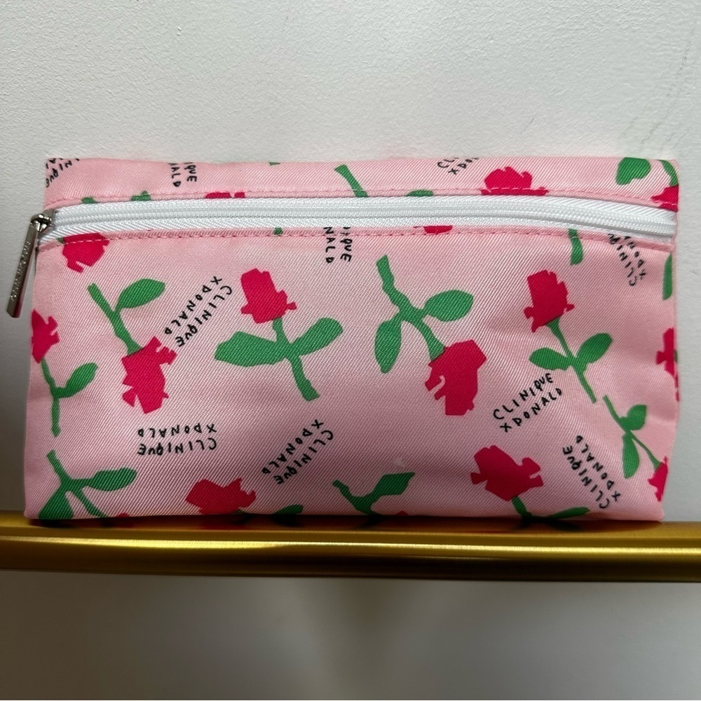 Clinique X Donald collaboration Gwp Cosmetics Bag Pouch in Pink